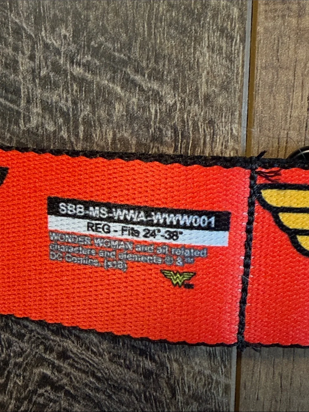 Buckle Down Authentic Wonder Woman Seatbelt Belt NWT